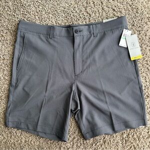 NWT $68 PGA Tour Men's 34x8" Golf Shorts Black Caviar UPF50 Active Stretched